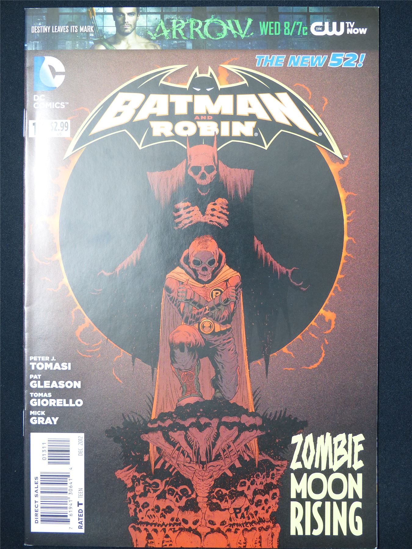 BATMAN and Robin #13 - B&B DC Comic #82T