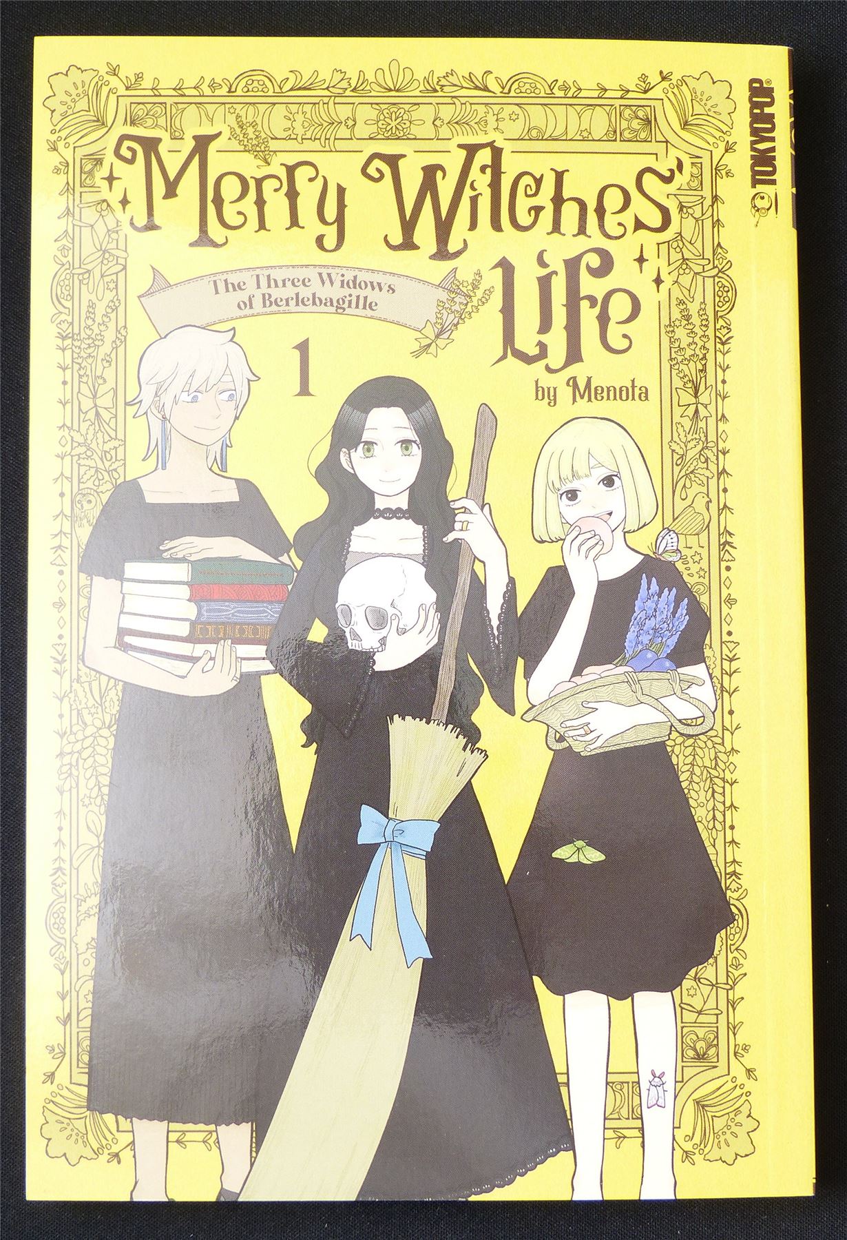 Merry Witches Life volume 1 - Tokyo Pop Manga #FT