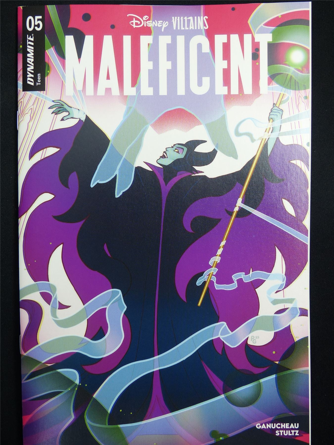 DISNEY Villains: Maleficent #5 Cvr A - B&B Mar 2026 Dynamite Comic #3E0
