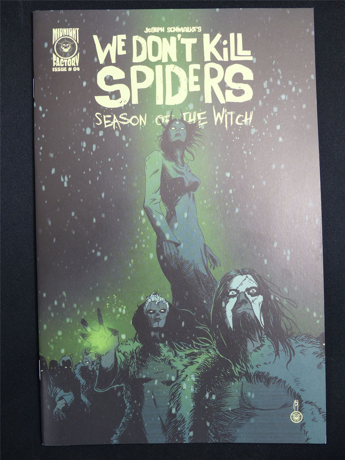 WE Don't Kil Spiders: Season of the Witch #4 Cvr A - Sep 2026 Midnight Factory Comic #472