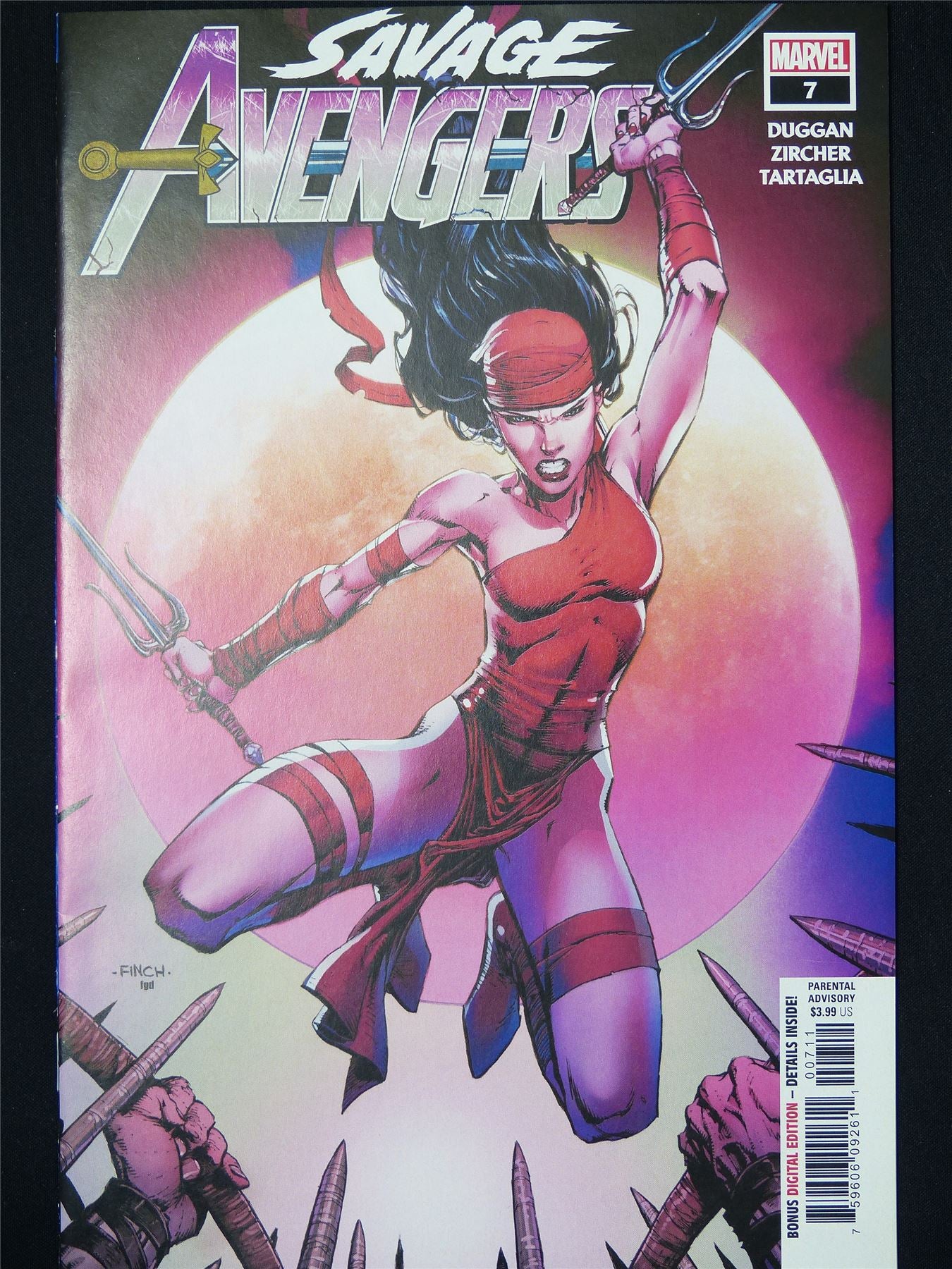 Savage AVENGERS #7 - B&B Marvel Comic #CE