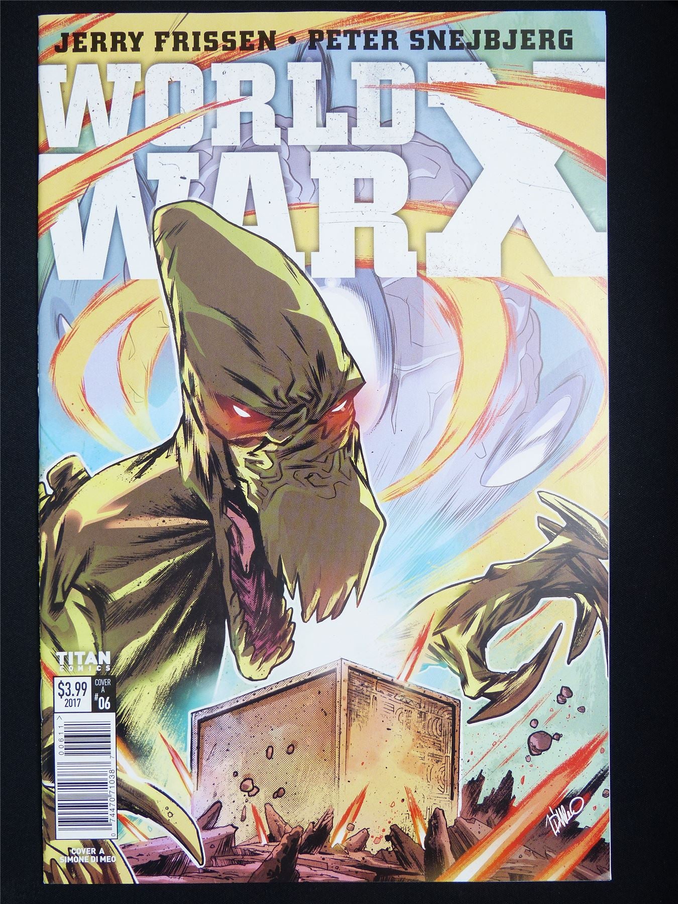 WORLD War X #6 - Titan Comic #6RR