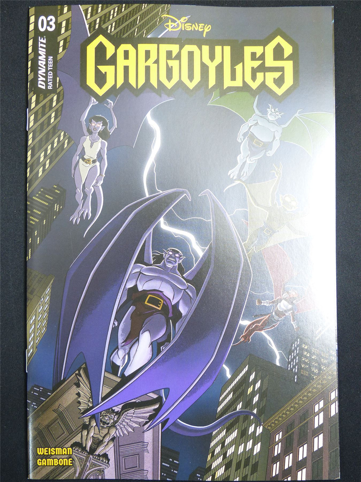 Disney GARGOYLES #3 Cvr B - Oct 2026 Dynamite Comic #513