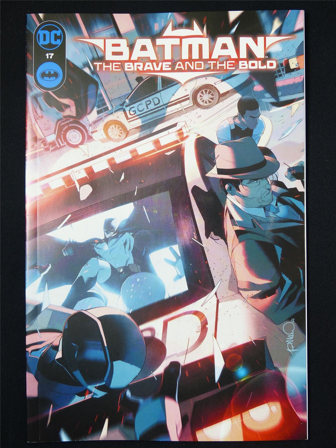 BATMAN The Brave and the Bold #17 - DC Comic #2FA