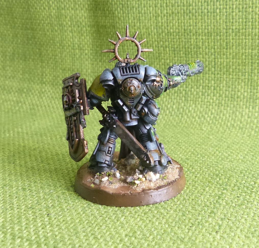 Lieutenant with Storm Shield Painted - Space Marines - Warhammer AoS 40k #K