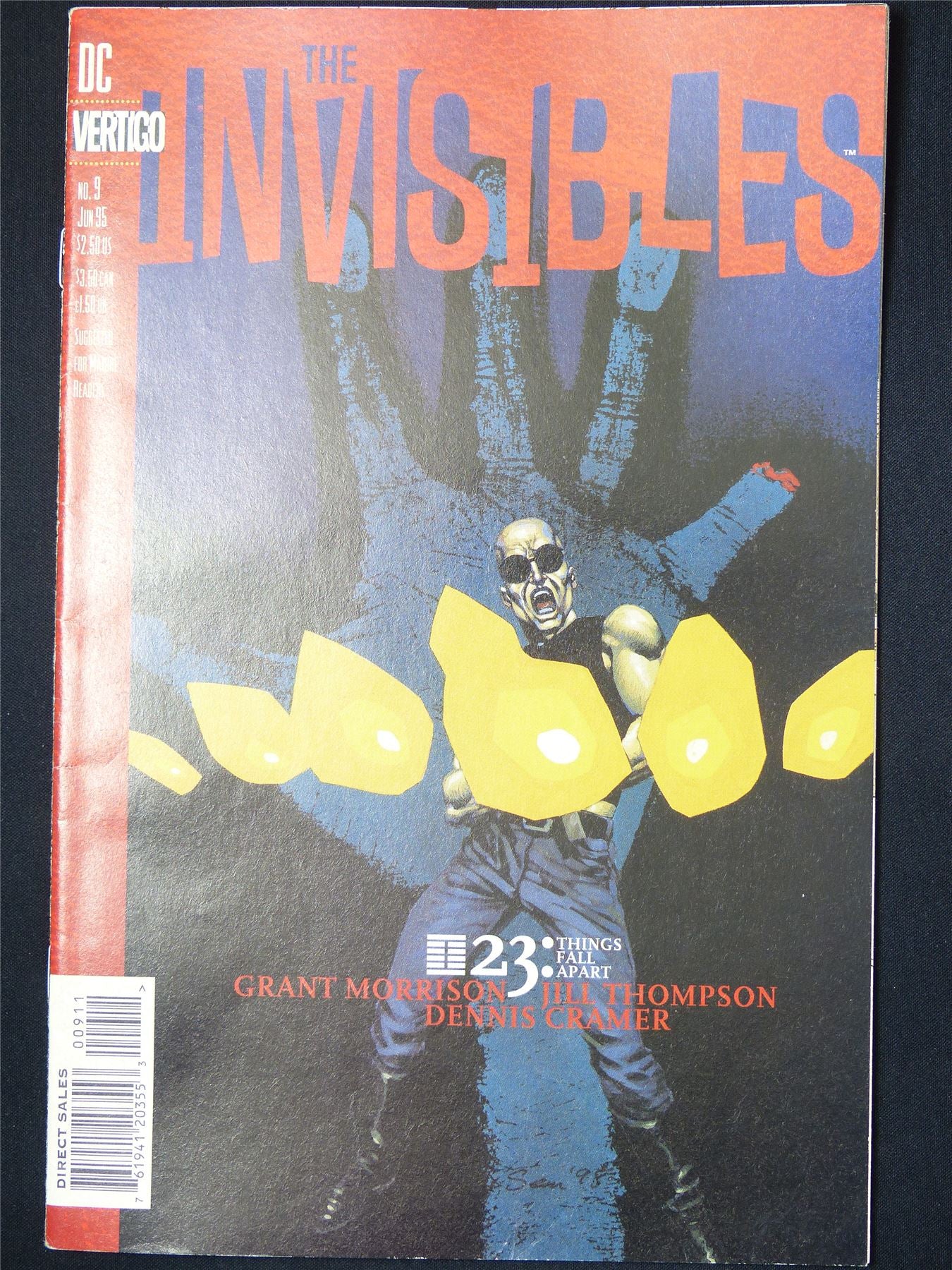 The INVISIBLES #9 - DC Vertigo Comic #16A