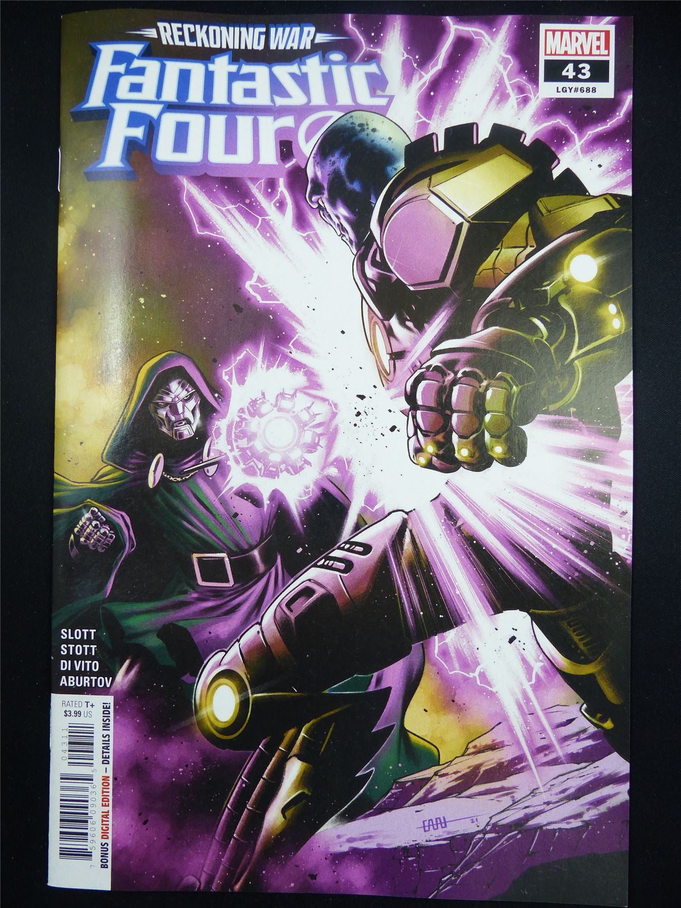 FANTASTIC Four #43 - Marvel Comic #42F