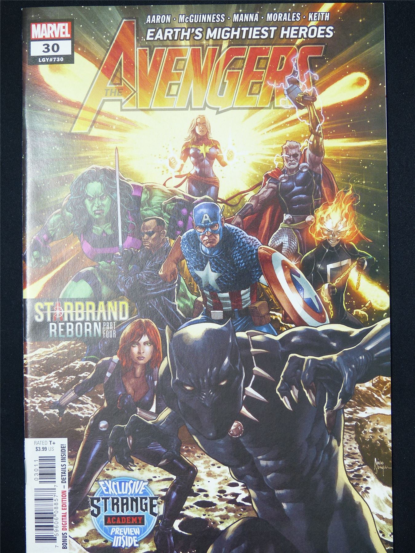 The AVENGERS #30 - B&B Marvel Comic #C6