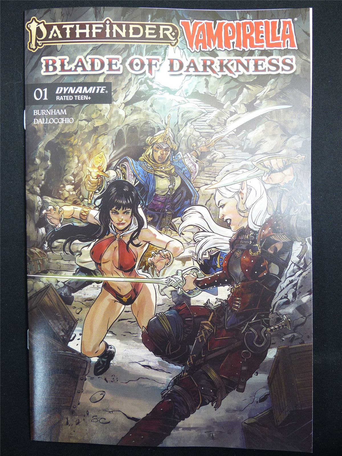 PATHFINDER Vampirella: blades of Darkness #1 Cvr A - Oct 2026 Dynamite Comic #54U