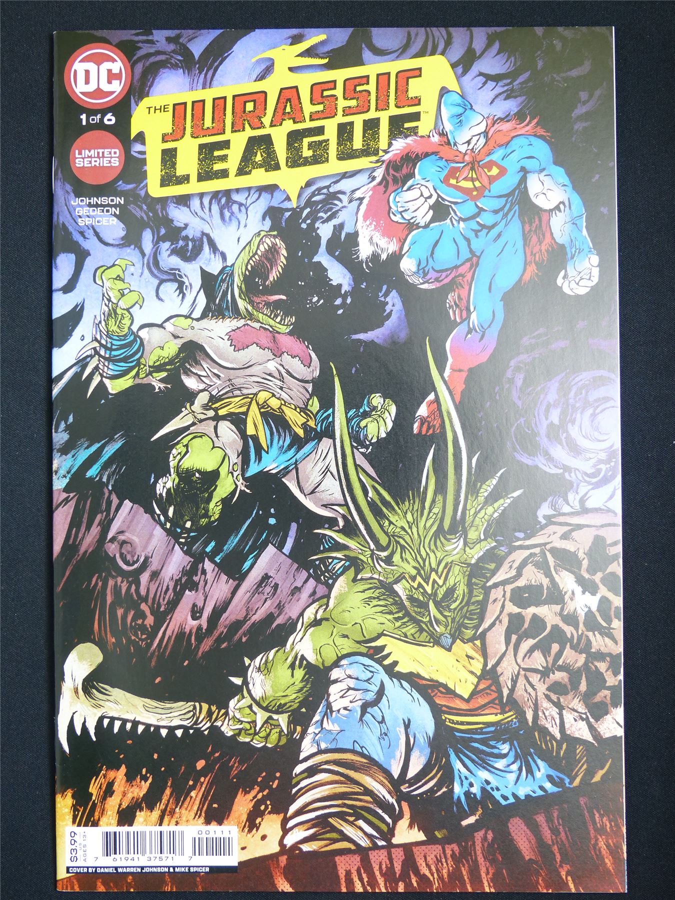 The JURASSIC League #1 - DC Comic #6LL