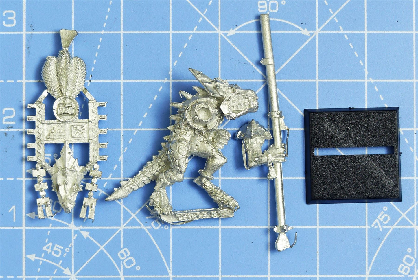 Classic Metal Saurus Temple Guard Standard OOP - Warhammer old World #GF