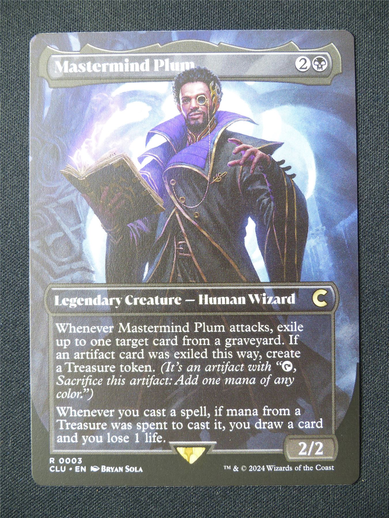 Mastermind Plum Borderless - CLU - Mtg Card #2TP