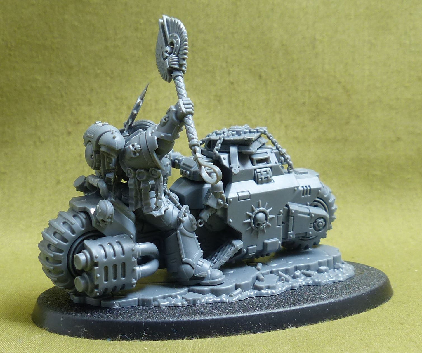 Chaplain on Bike - Space Marines - Warhammer 40K #4C1