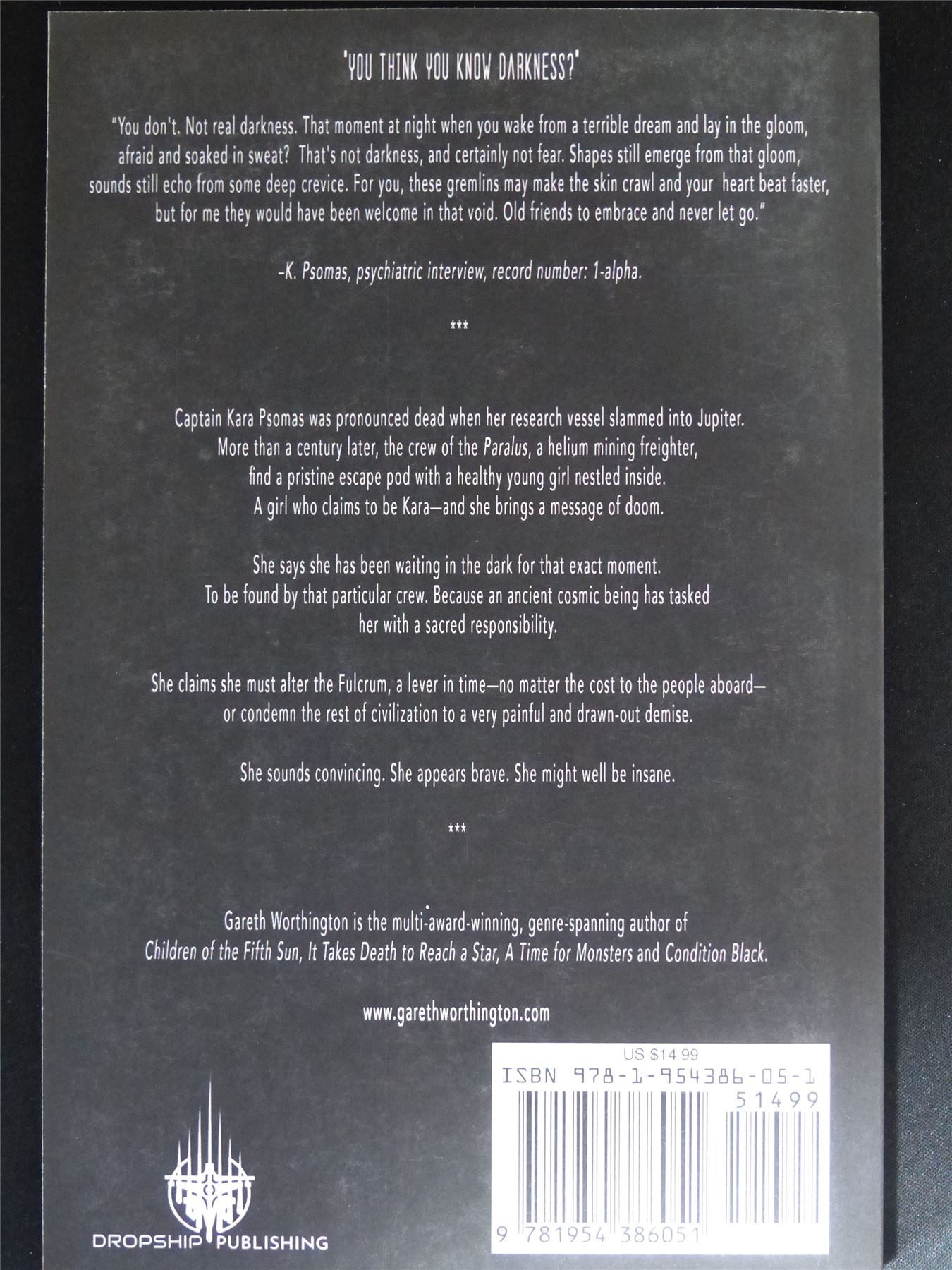 Dark Dweller - Titan Novel Book Softback #8M