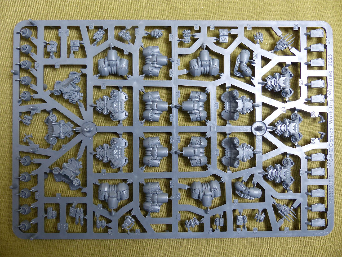 MkIV Assault Squad set of 10 complete sprue - Adepta Astartes - Warhammer HH #2F5