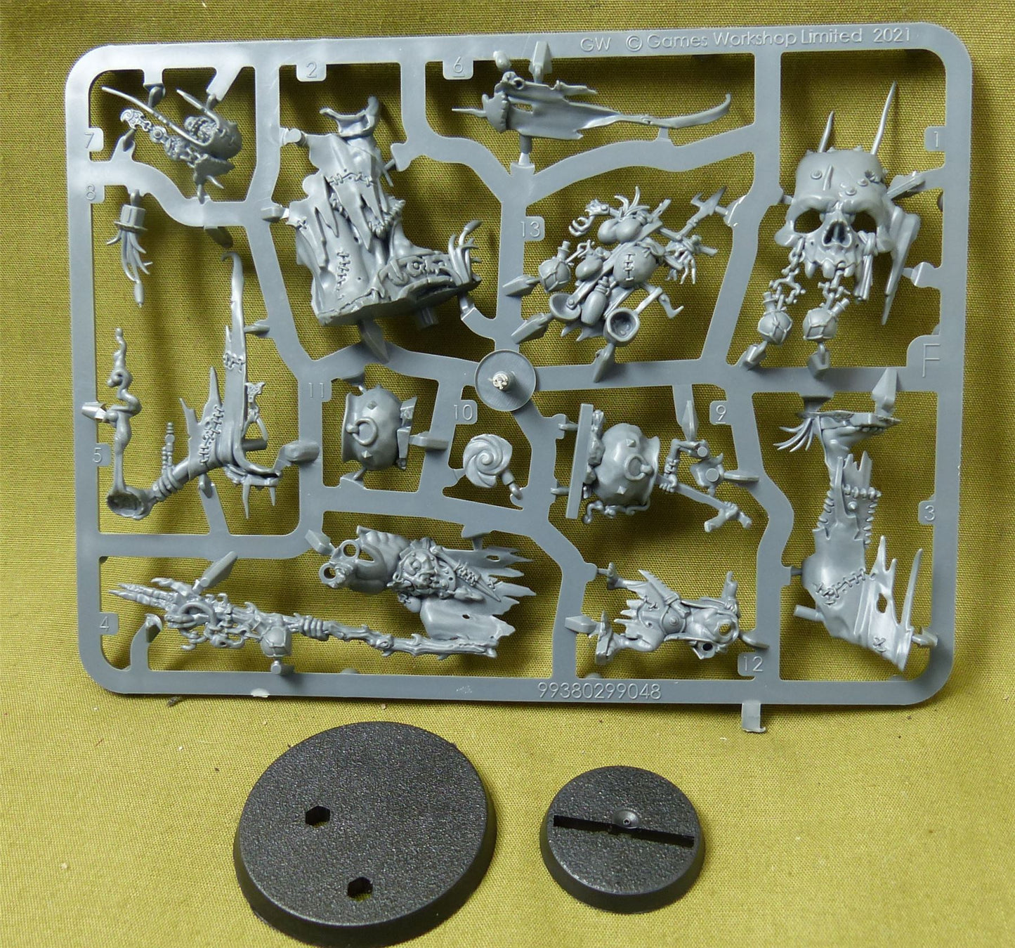 Swampcalla Shaman with Pot-grot Sprue - Orruk Warclans - Warhammer AoS #DK