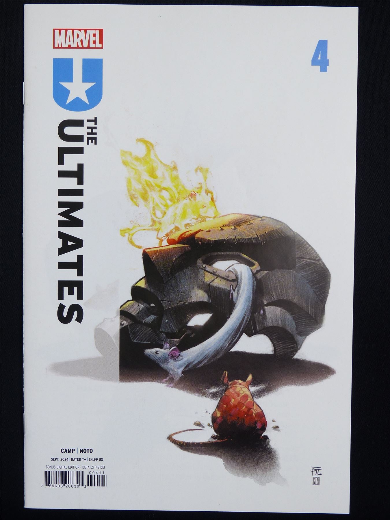 The ULTIMATES #4 - Marvel Comic #2RY