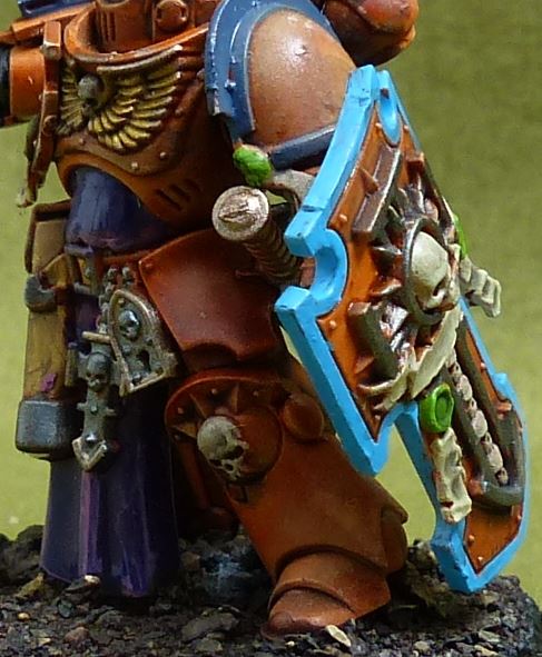 Lieutenant with Storm Shield painted - Space Marines - Warhammer 40K #51C