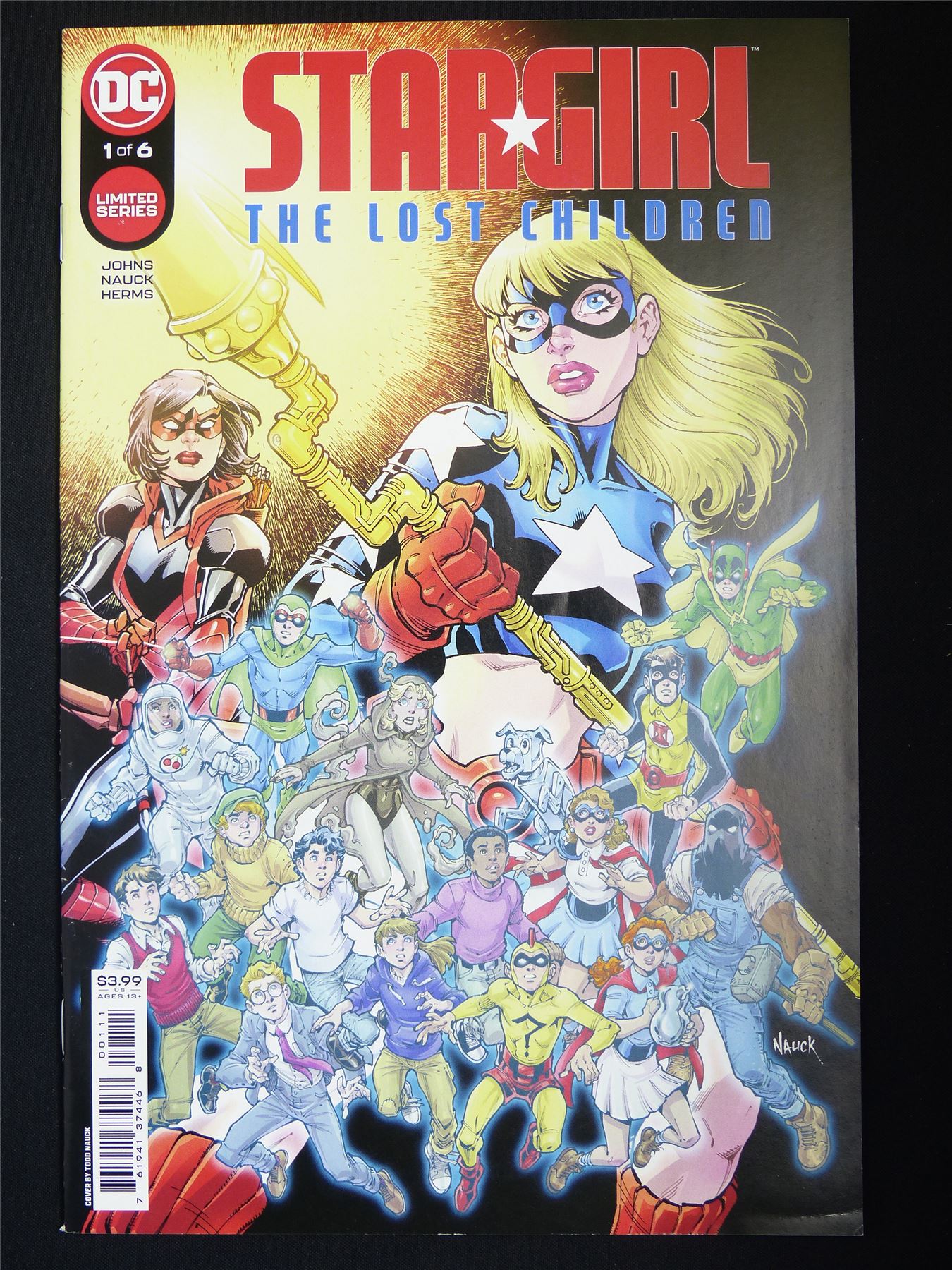 STARGIRL: The Lost Children #1 - DC Comic #6J3