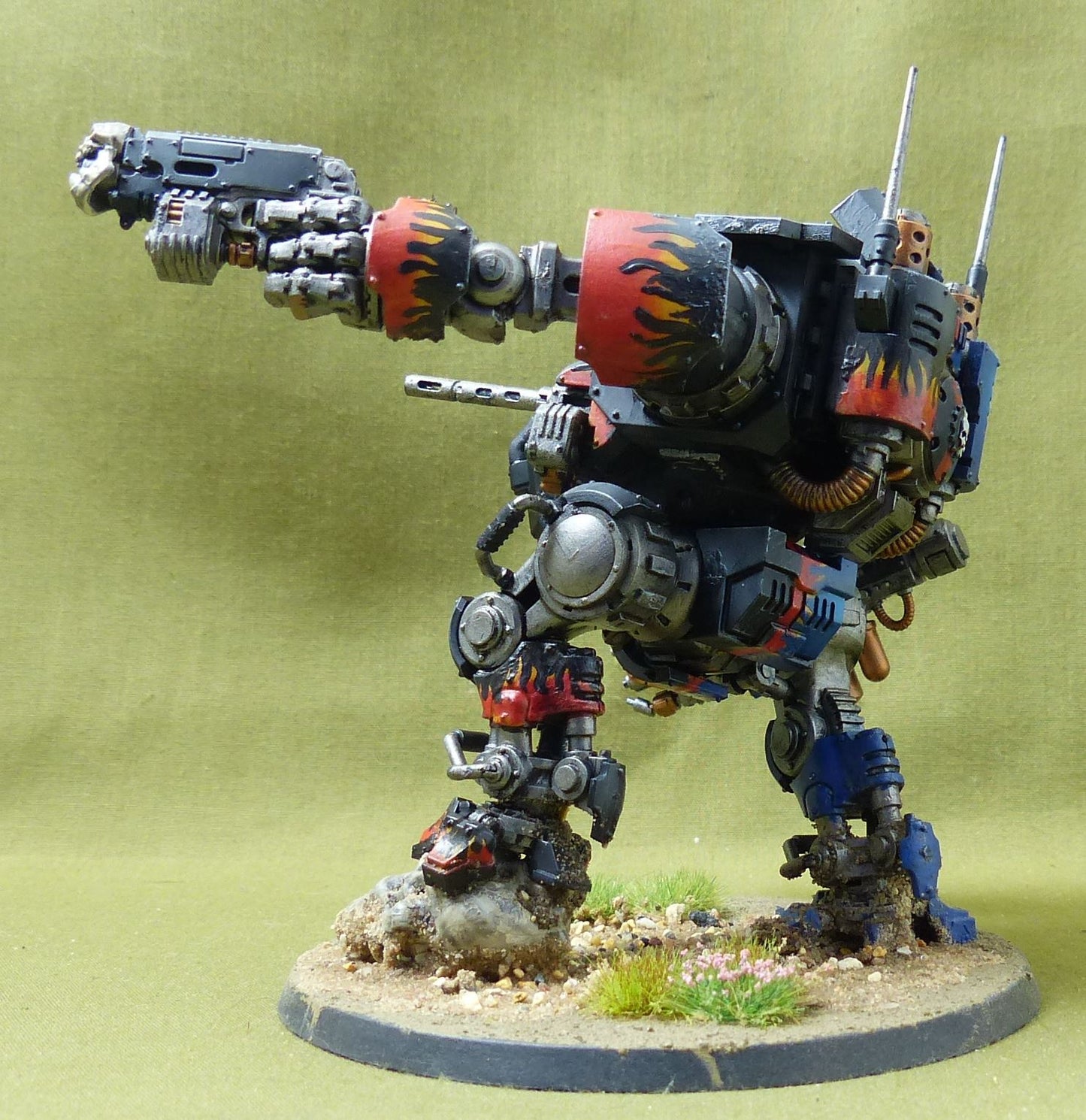 Invictor Tactical Warsuit painted - Legions of the Damned - Warhammer 40K #7FA
