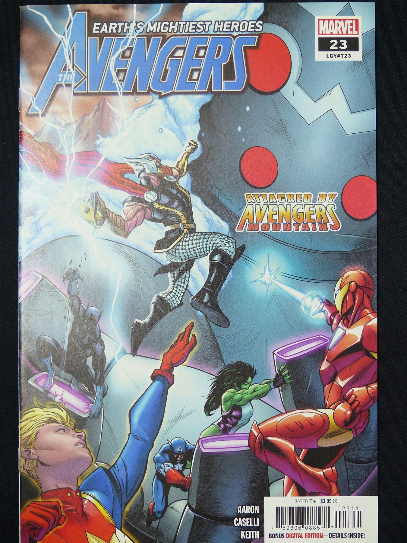 The AVENGERS #23 - B&B Marvel Comic #C1