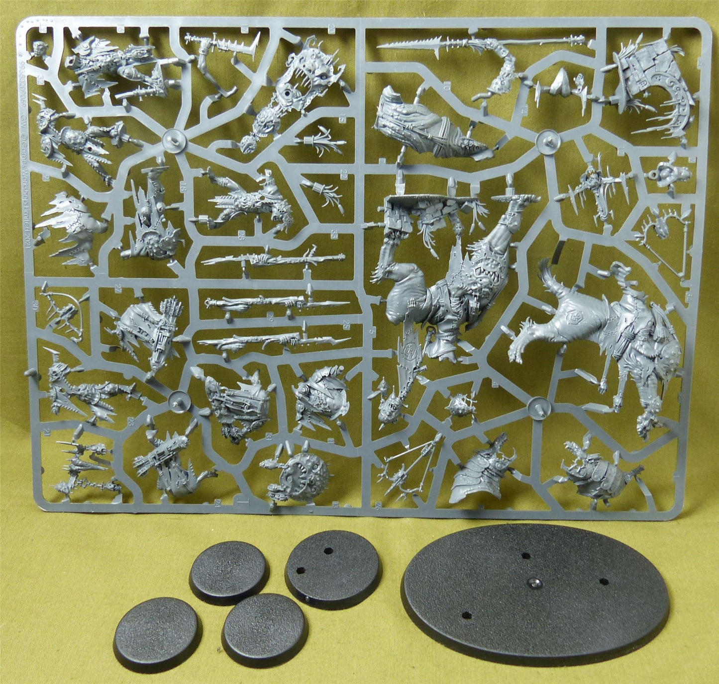 Killaboss on Great Gnashtoof and others Sprue - Orruk Warclans - Warhammer AoS #DM