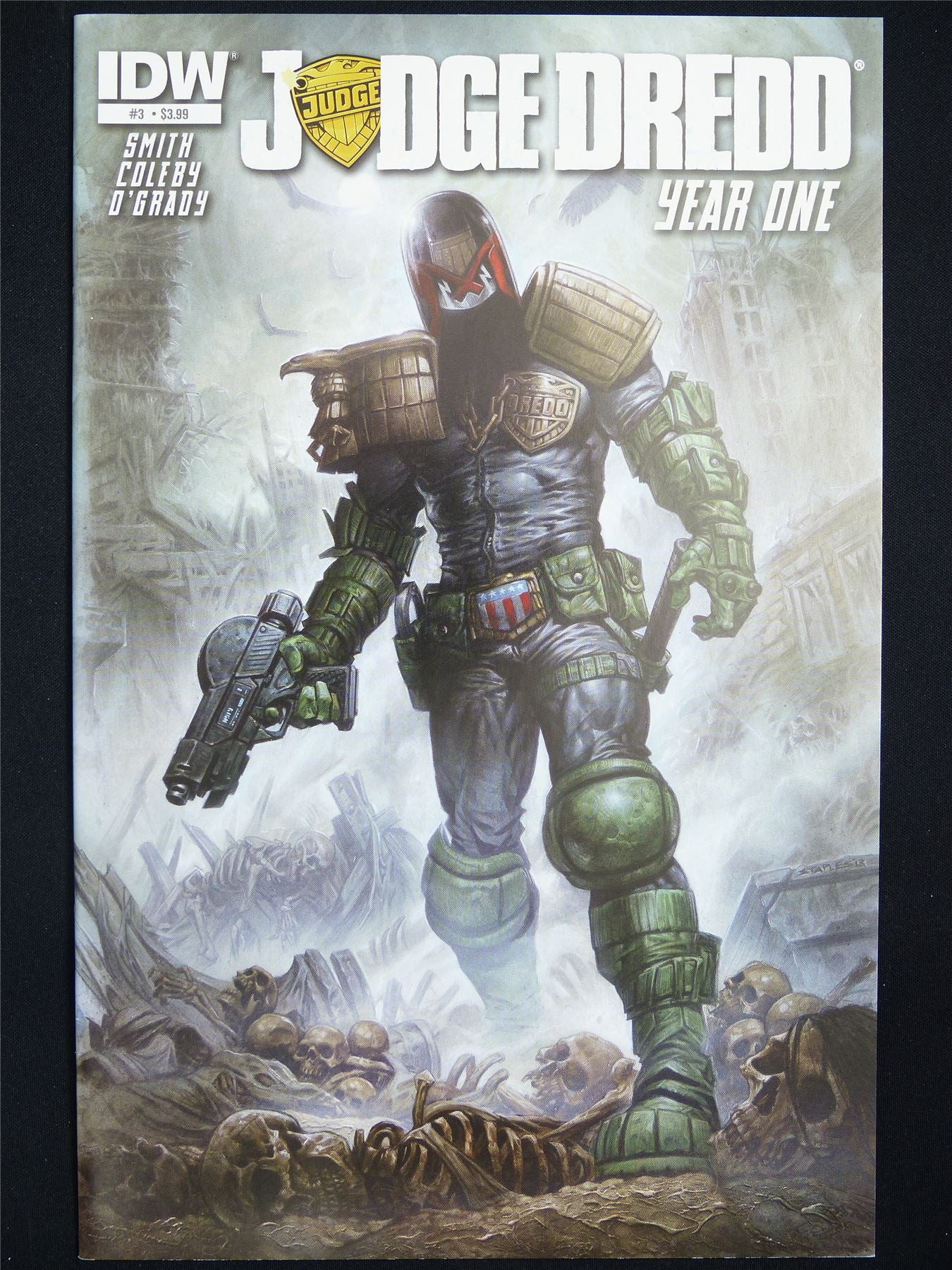 JUDGE Dredd: Year one #3 - IDW Comic #1O9