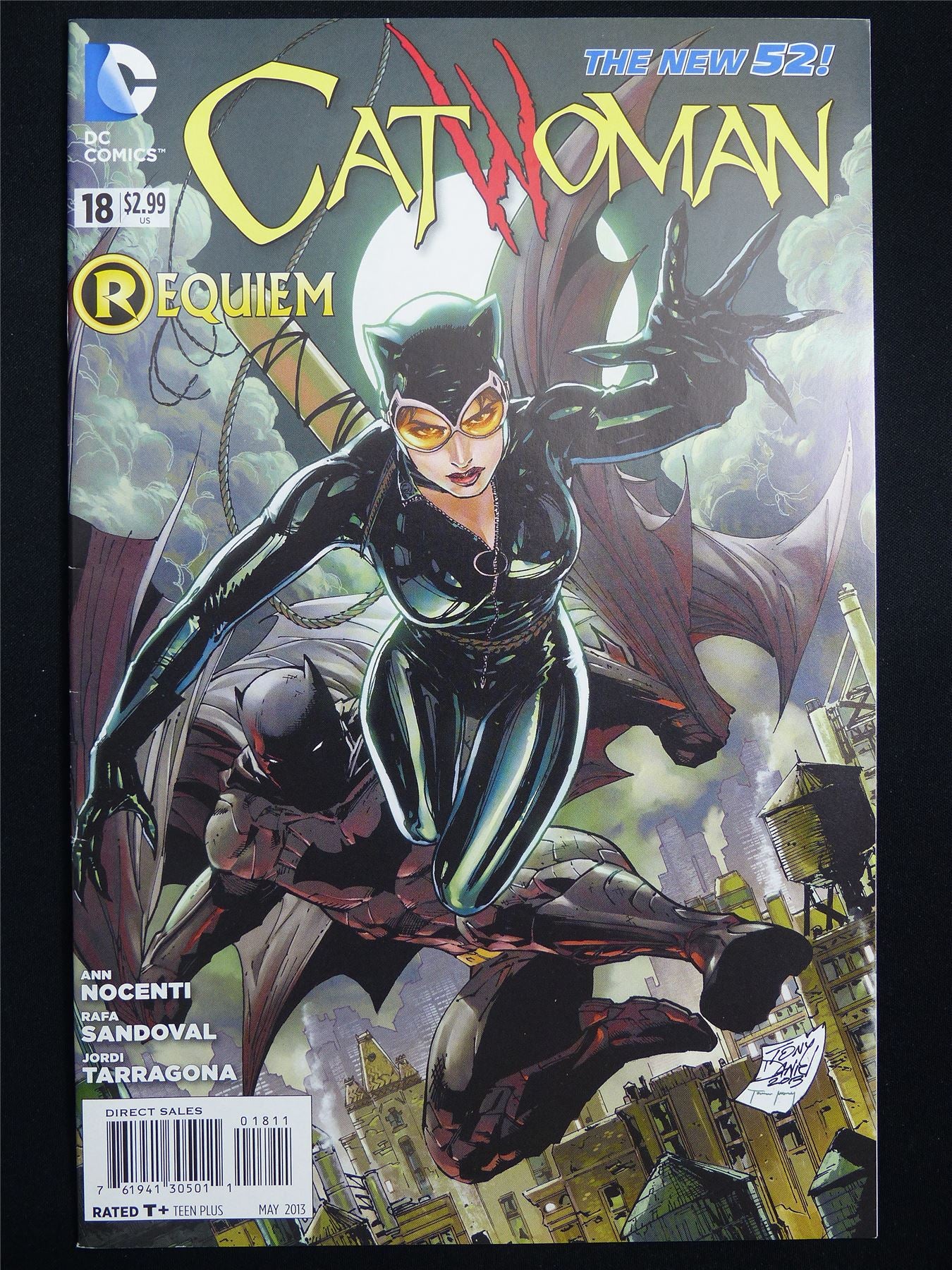CATWOMAN #18 new 52! - DC Comic #35A