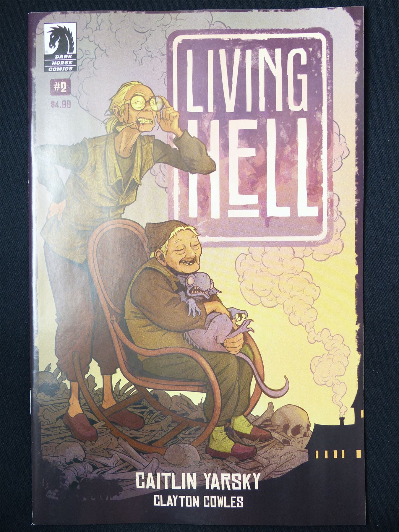 LIVING Hell: Caitlin Yarsky #2 - B&B Jan 2025 Dark Horse Comic #72W