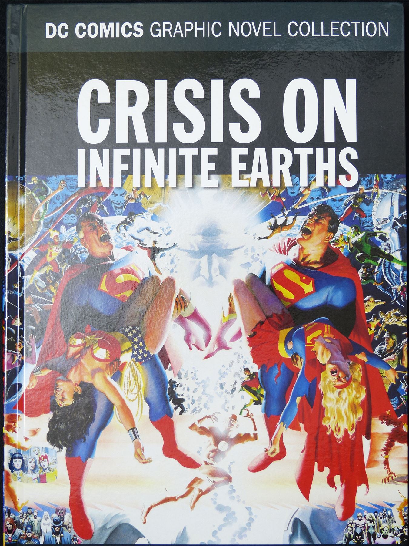 Crisis on Infinite Earths - DC Graphic Hardback #2BV