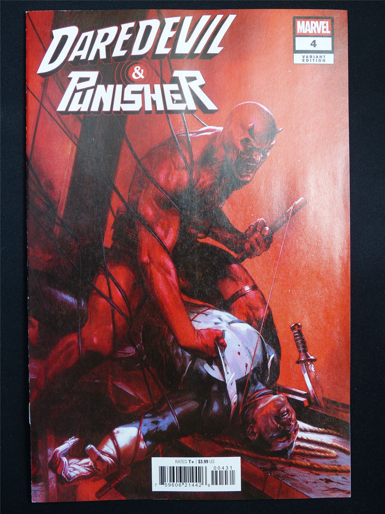 DAREDEVIL & Punisher #4 Variant - Marvel Comic #36B