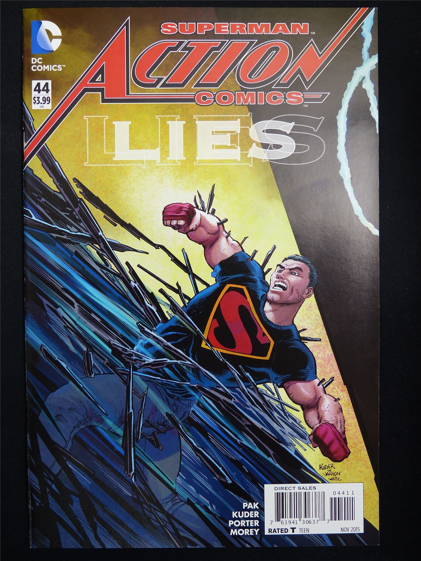 SUPERMAN: Action Comics #44 new 52! - DC Comic #3AZ