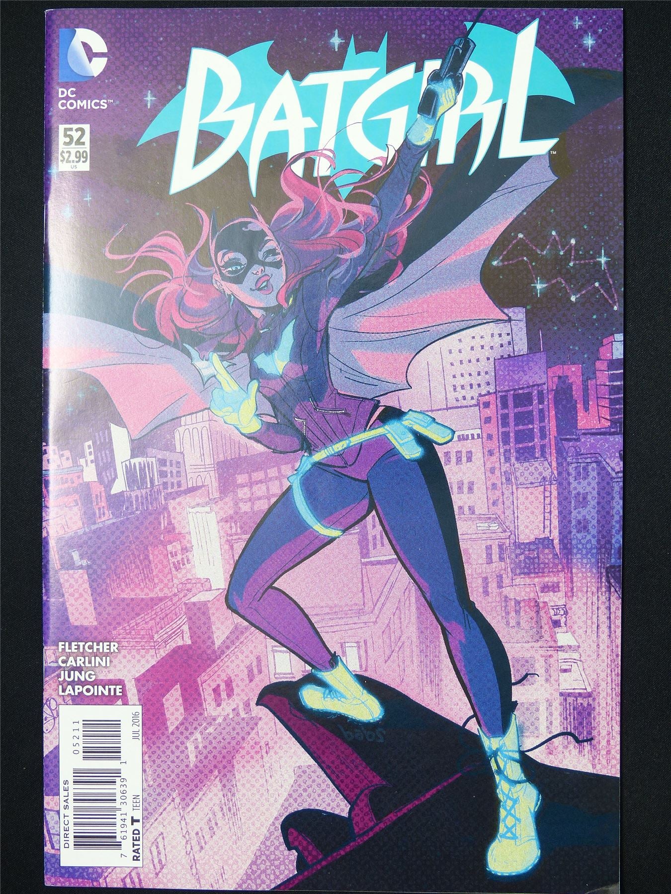 BATGIRL #52 - B&B DC Comic #82V