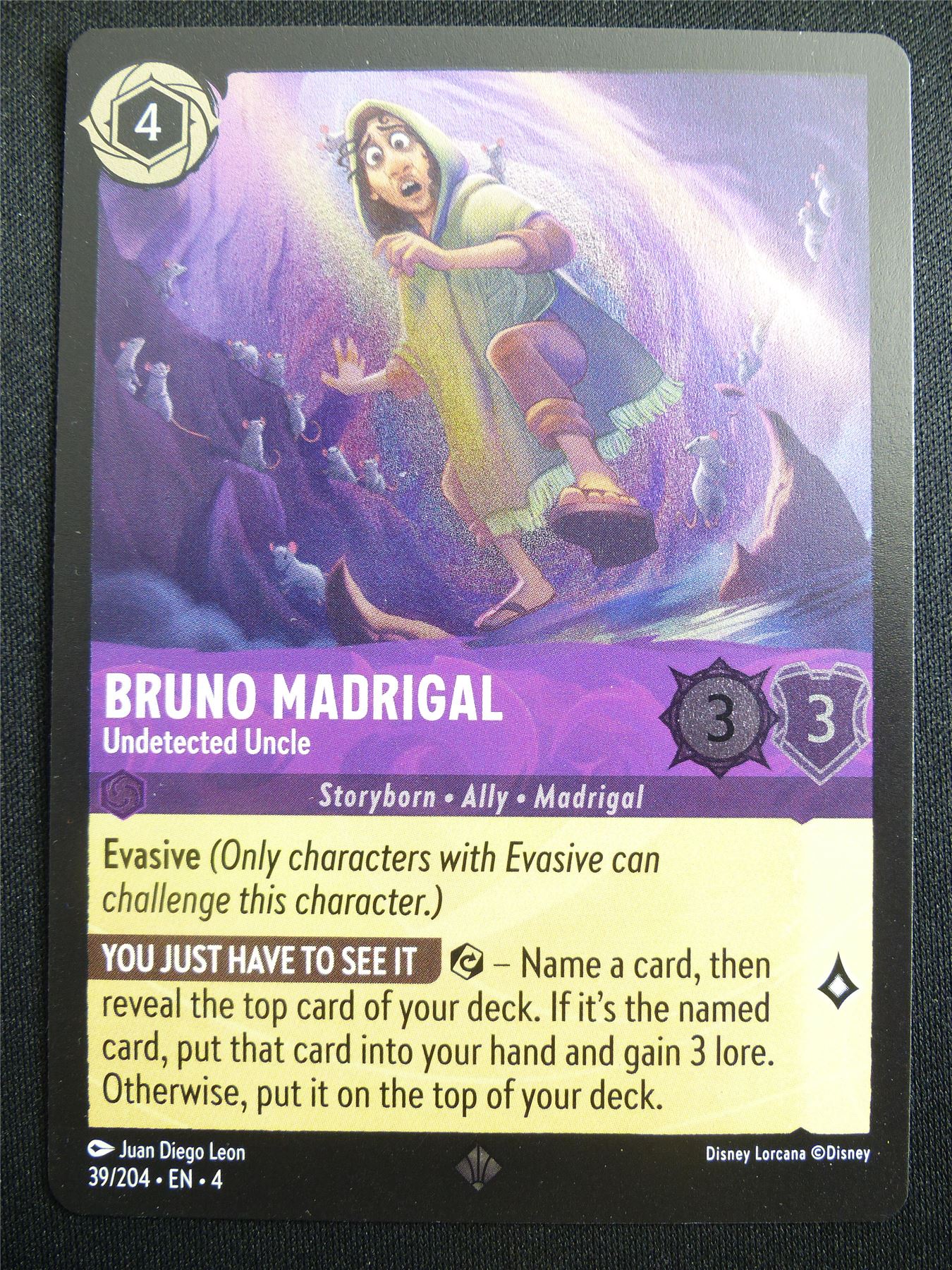 Bruno Madrigal Undetected Uncle 39/204 Foil - Lorcana Card #4FC