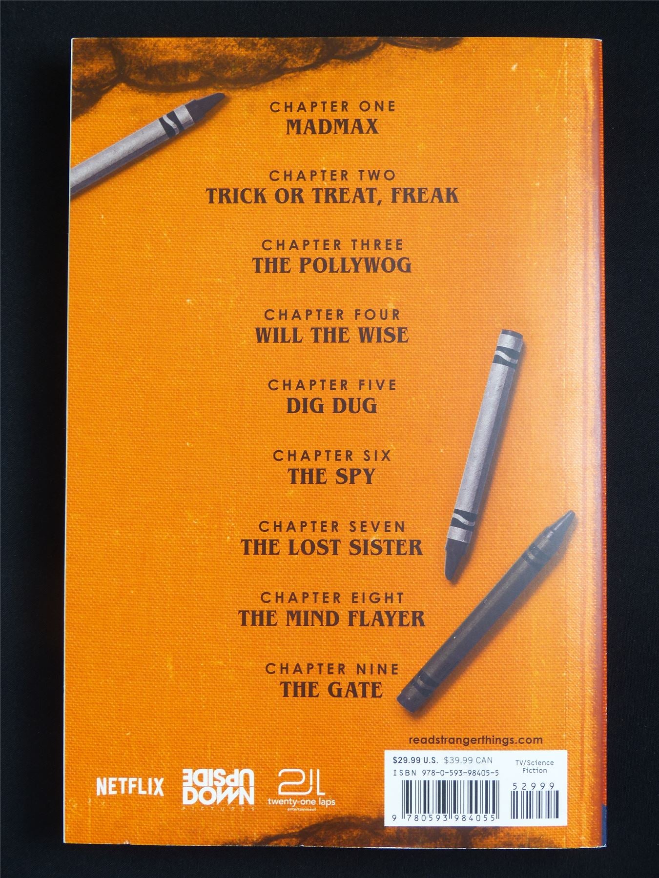 Stranger Things The Complete Scripts Season 2 - Novel Softback #4I1