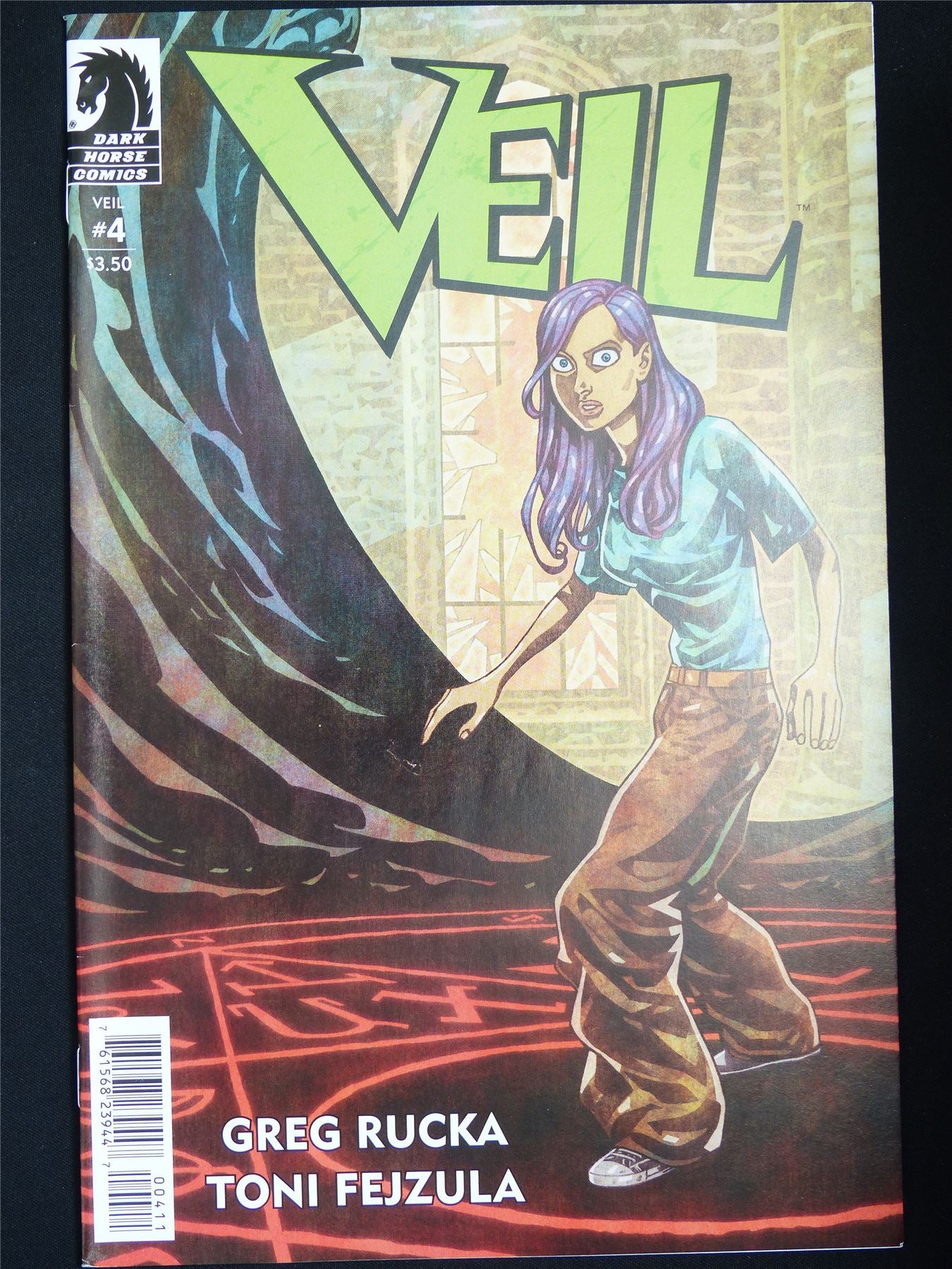 VEIL #4 - Dark Horse Comic #U3