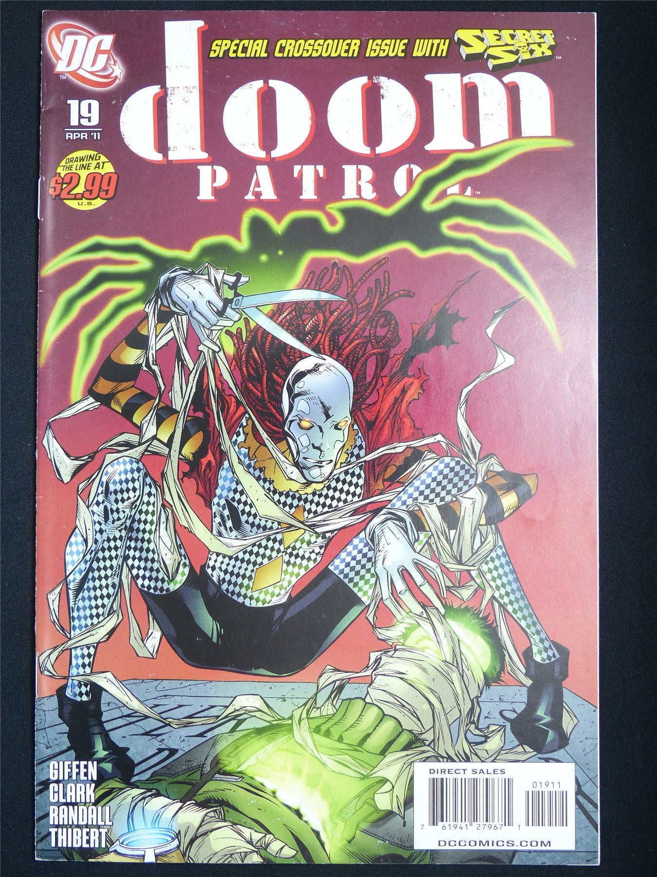 DOOM Patrol #19 - DC Comic #6DK