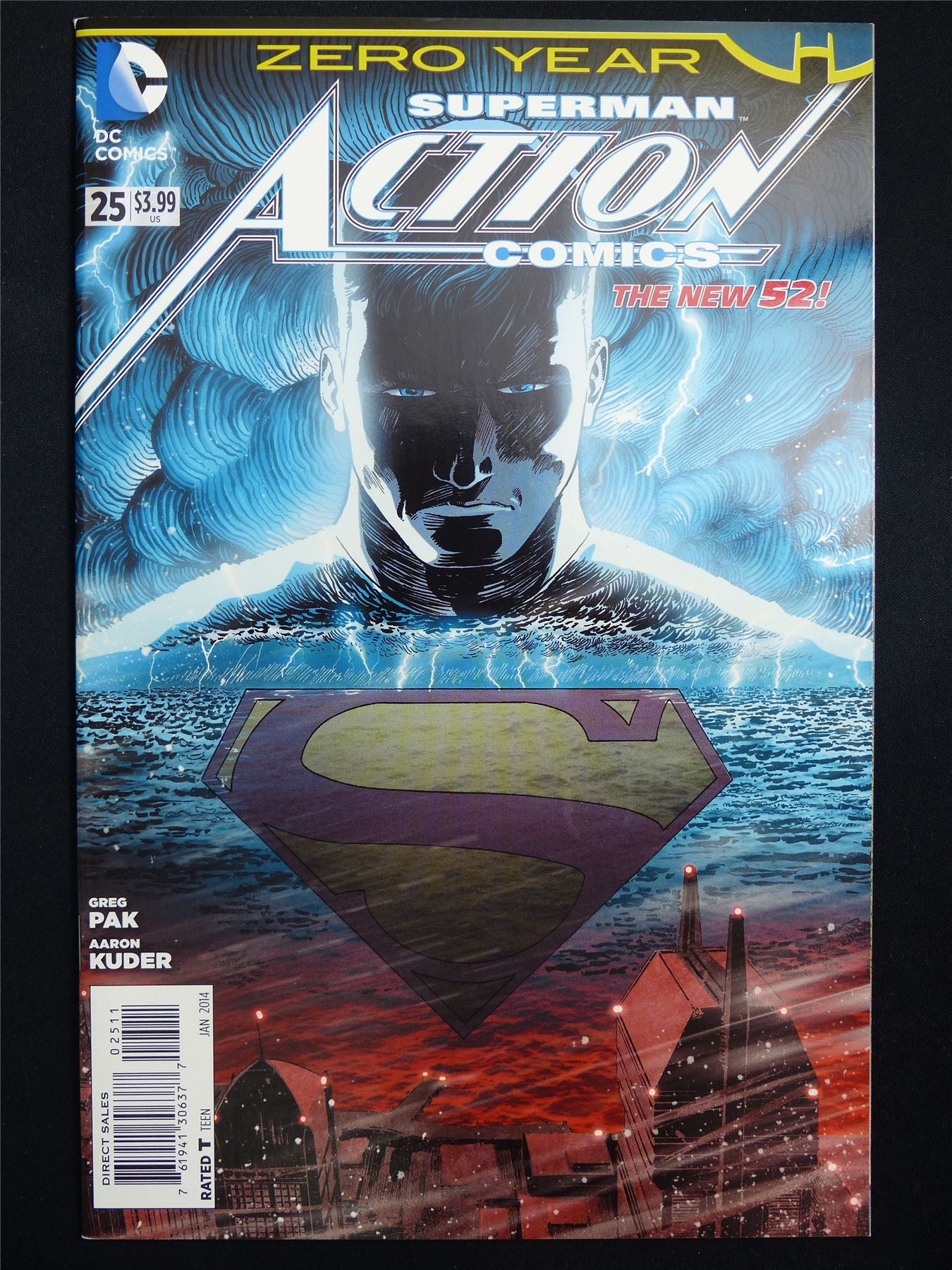 SUPERMAN: Action Comics #25 new 52! - DC Comic #3BL