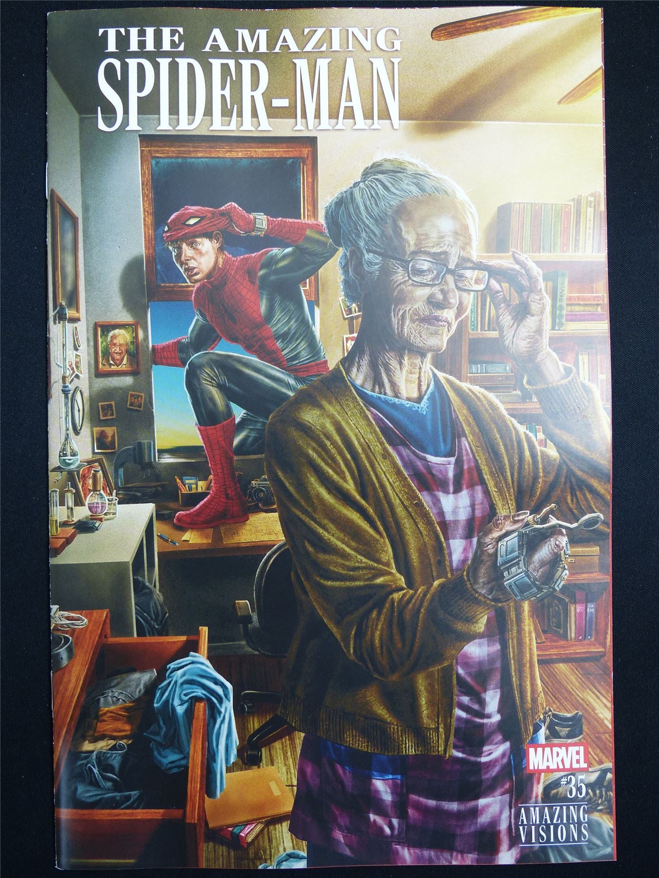 The Amazing SPIDER-MAN #35 Cvr B - Oct 2026 Marvel Comic #3Q9