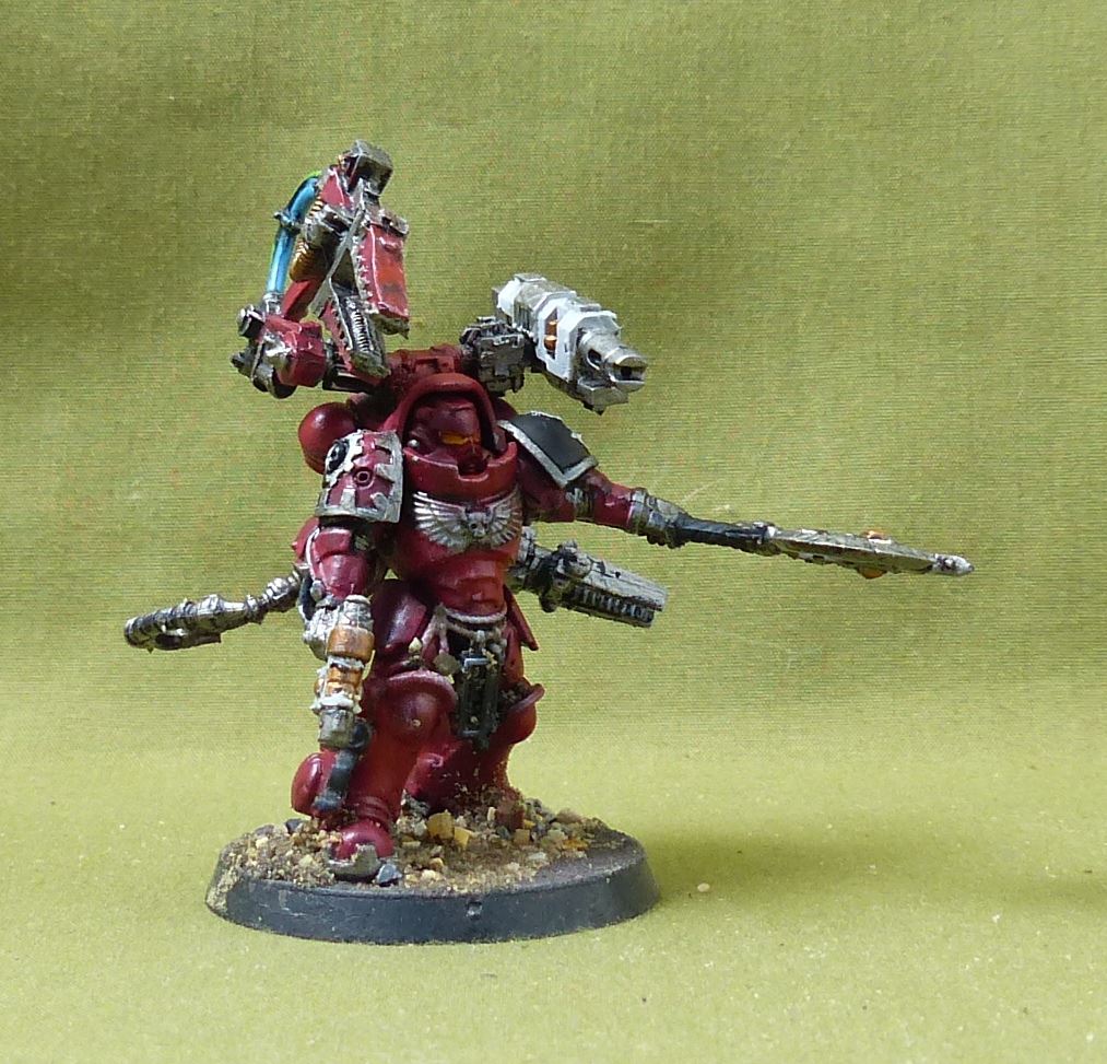 Invictor Tactical Warsuit painted - Iron Hands - Warhammer 40K #7FB