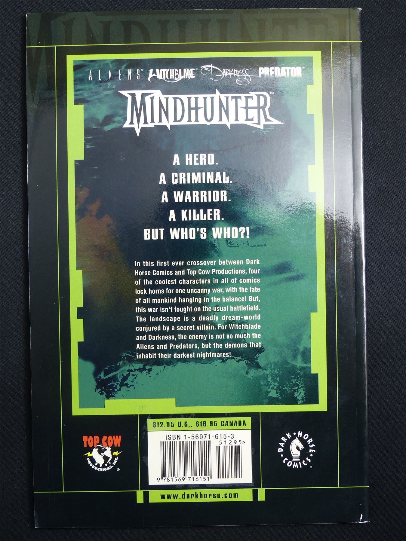 Witchblade/The Darkness & Alien/Predator: Mindhunter - Dark Horse Graphic Softback #4RQ