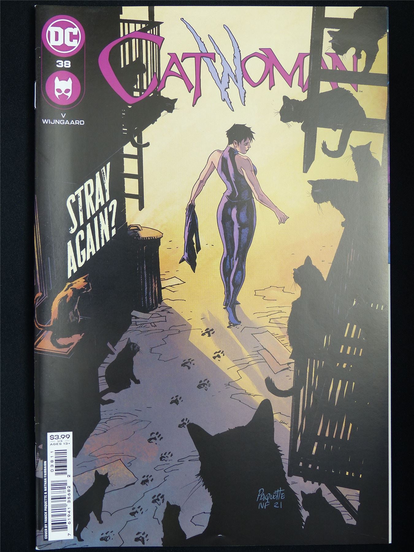 CATWOMAN #38 - DC Comic #1RC