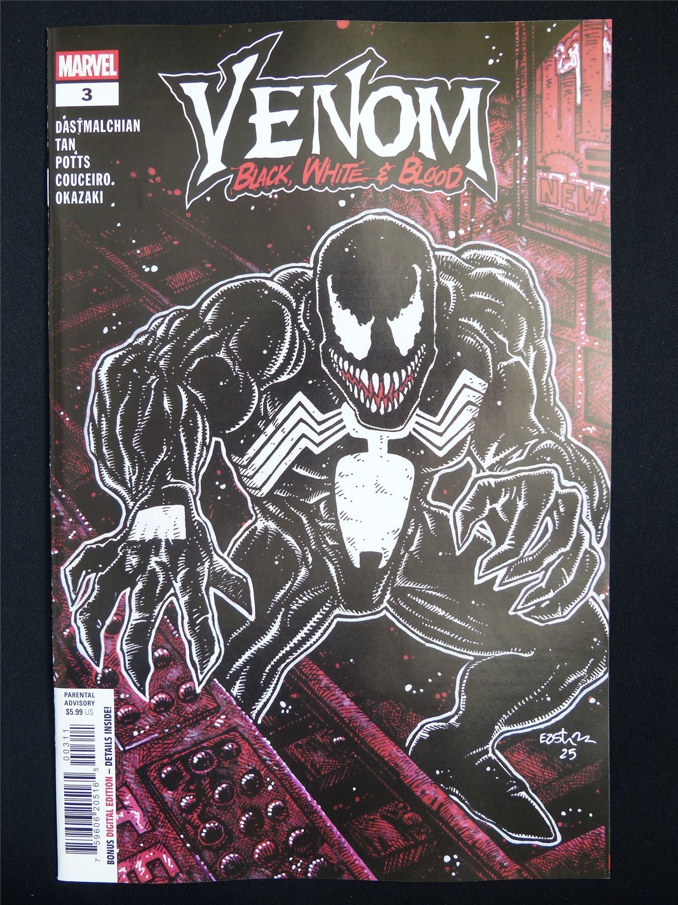 VENOM Black White & Blood #3 - Dec 2025 Marvel Comic #5R1