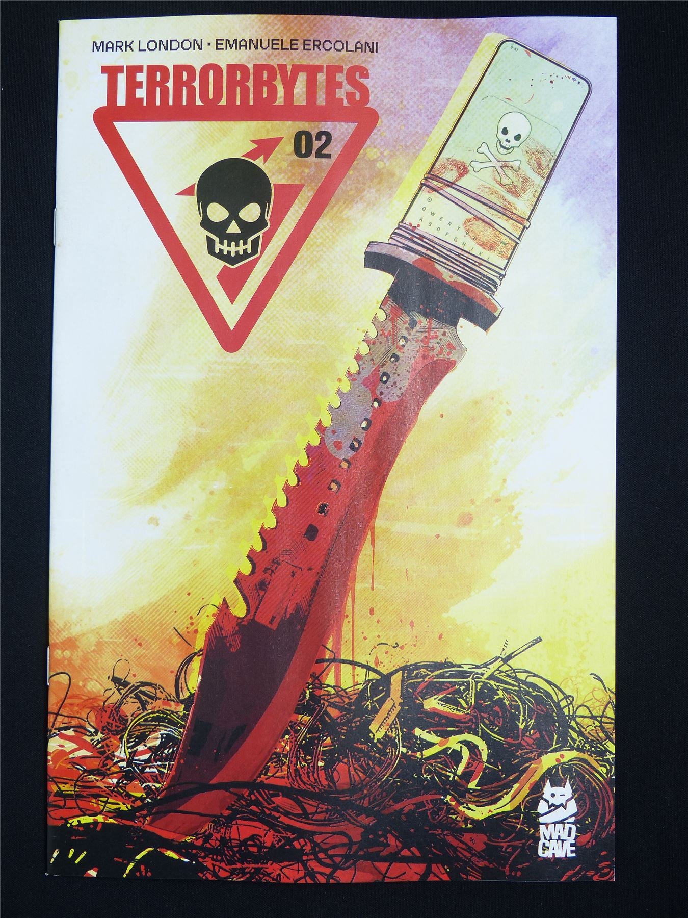 TERRORBYTES #2 - Nov 2025 Mad Cave Comic #6FN