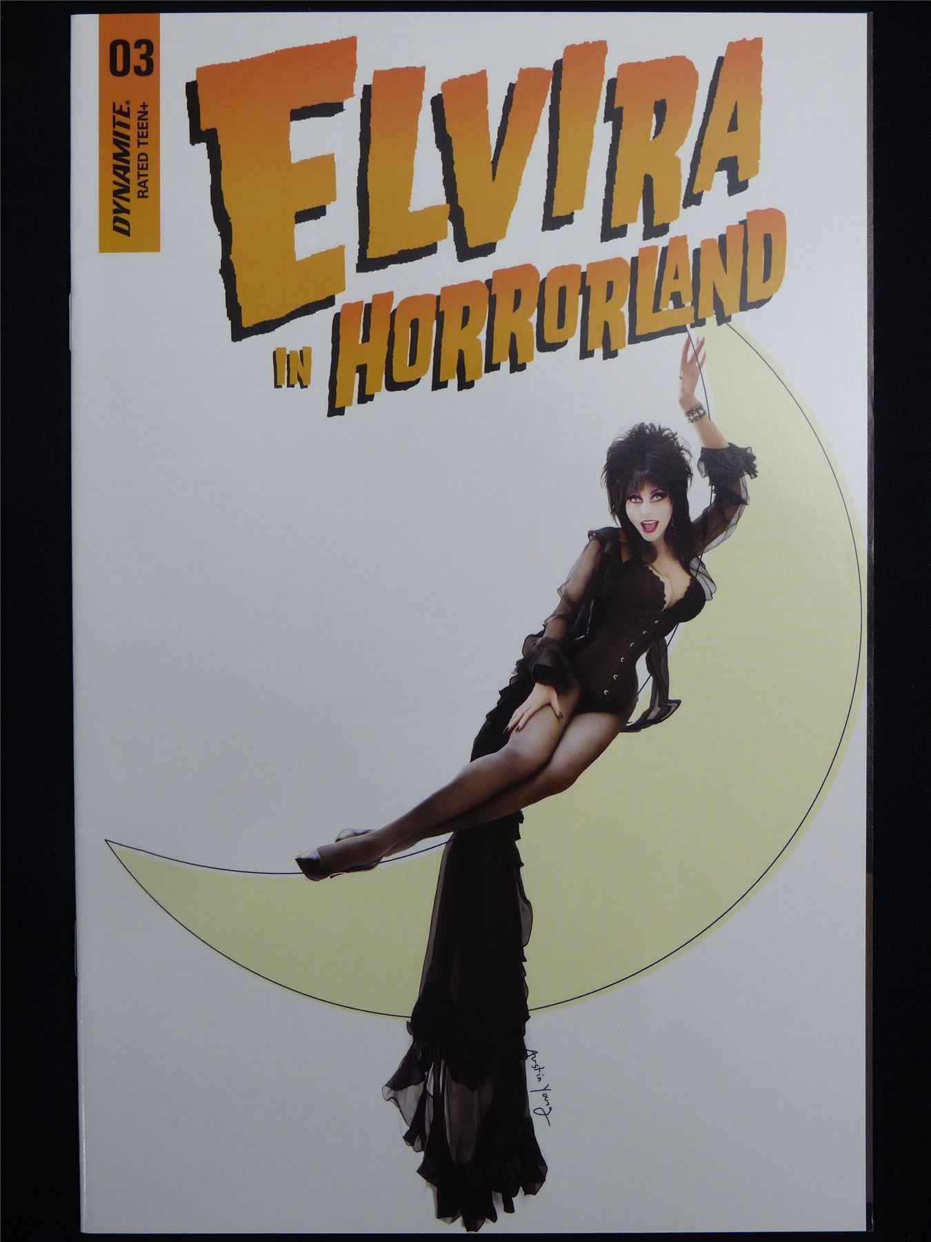 ELVIRA in Horrorland #3 Cvr D - Dynamite Comic #4R8