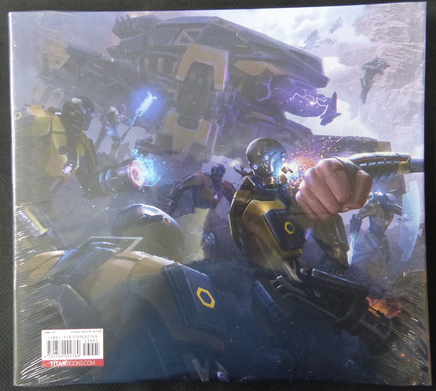 Avengers: the Art of the Game - Hardback - Titan Books #29W