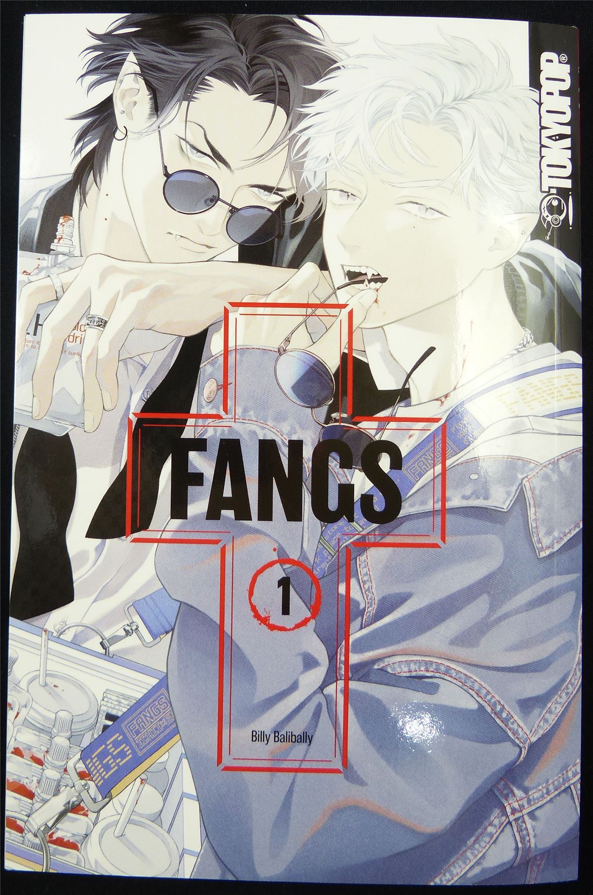 FANGS Volume 1 - Tokyo Pop Manga #2GM
