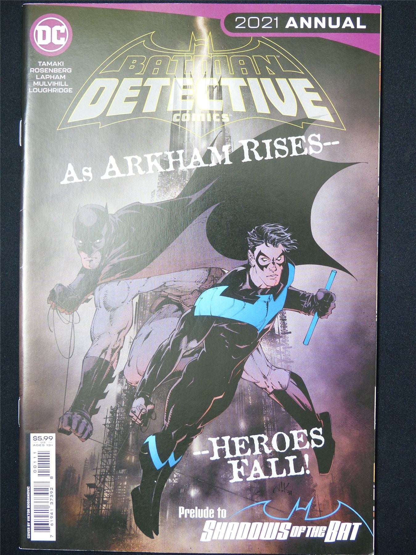 BATMAN: Detective Comics Annual 2021 #1 - B&B DC Comic #7ZN