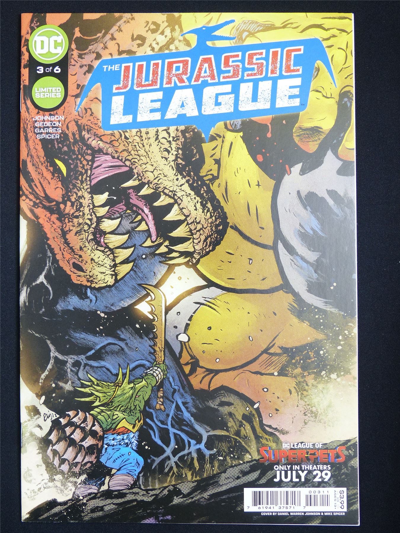 The JURASSIC League #3 - DC Comic #6LN