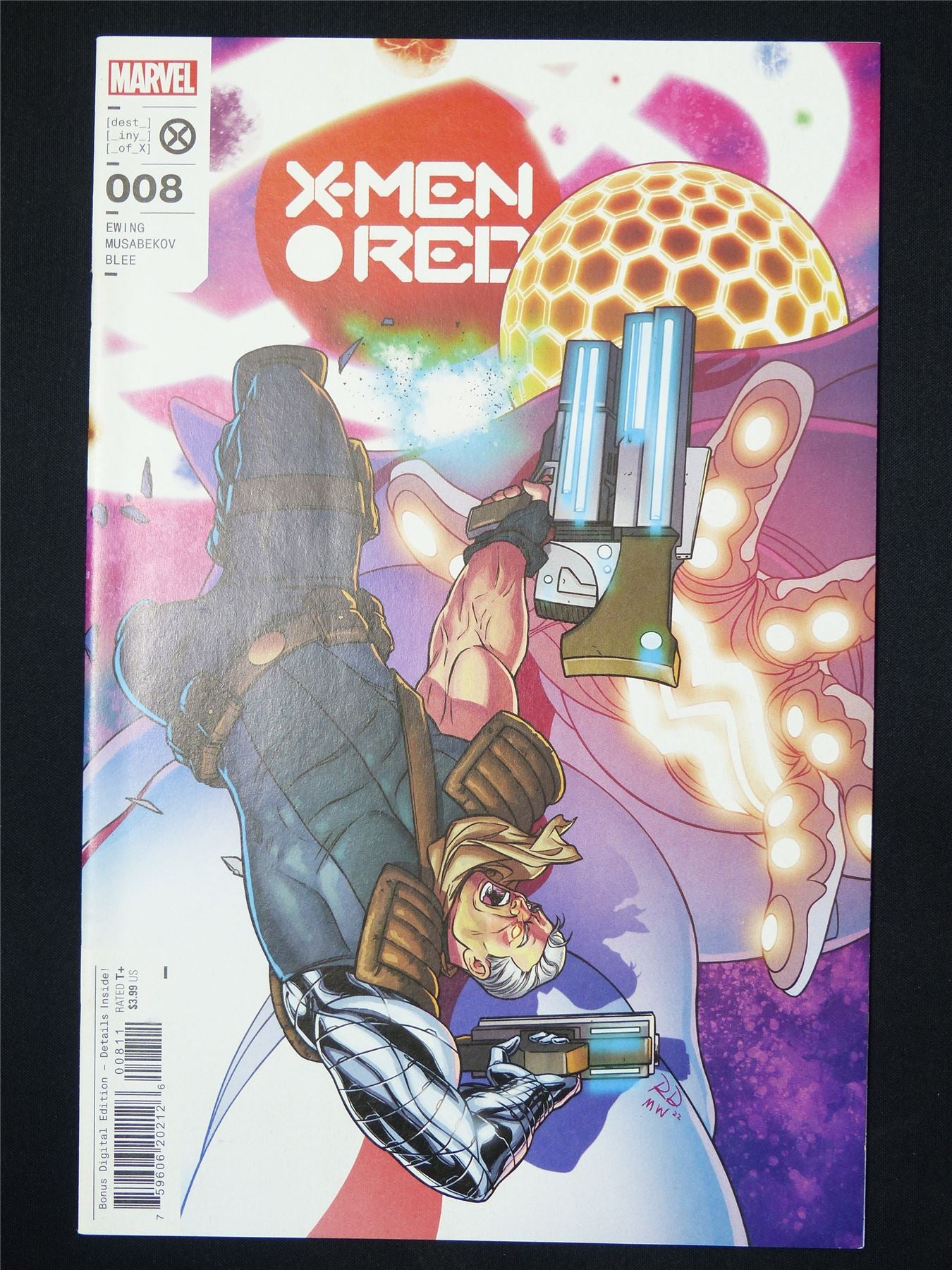 X-MEN Red #8 - Marvel Comic #2Q0